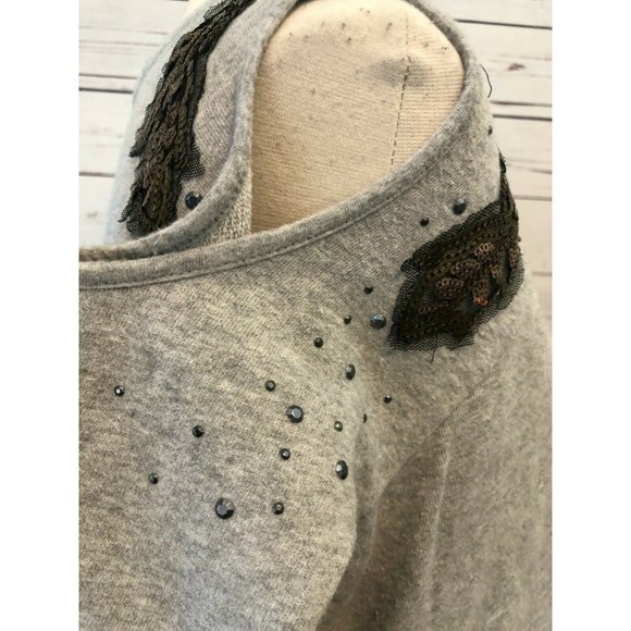 Shyanne Medium Country Pullover Sweatshirt Shirt cold shoulder Sequins Gray - Picture 10 of 11